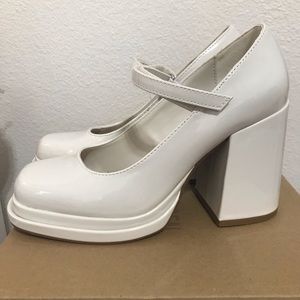Steve Madden Platform Nylo Mary Jane pumps